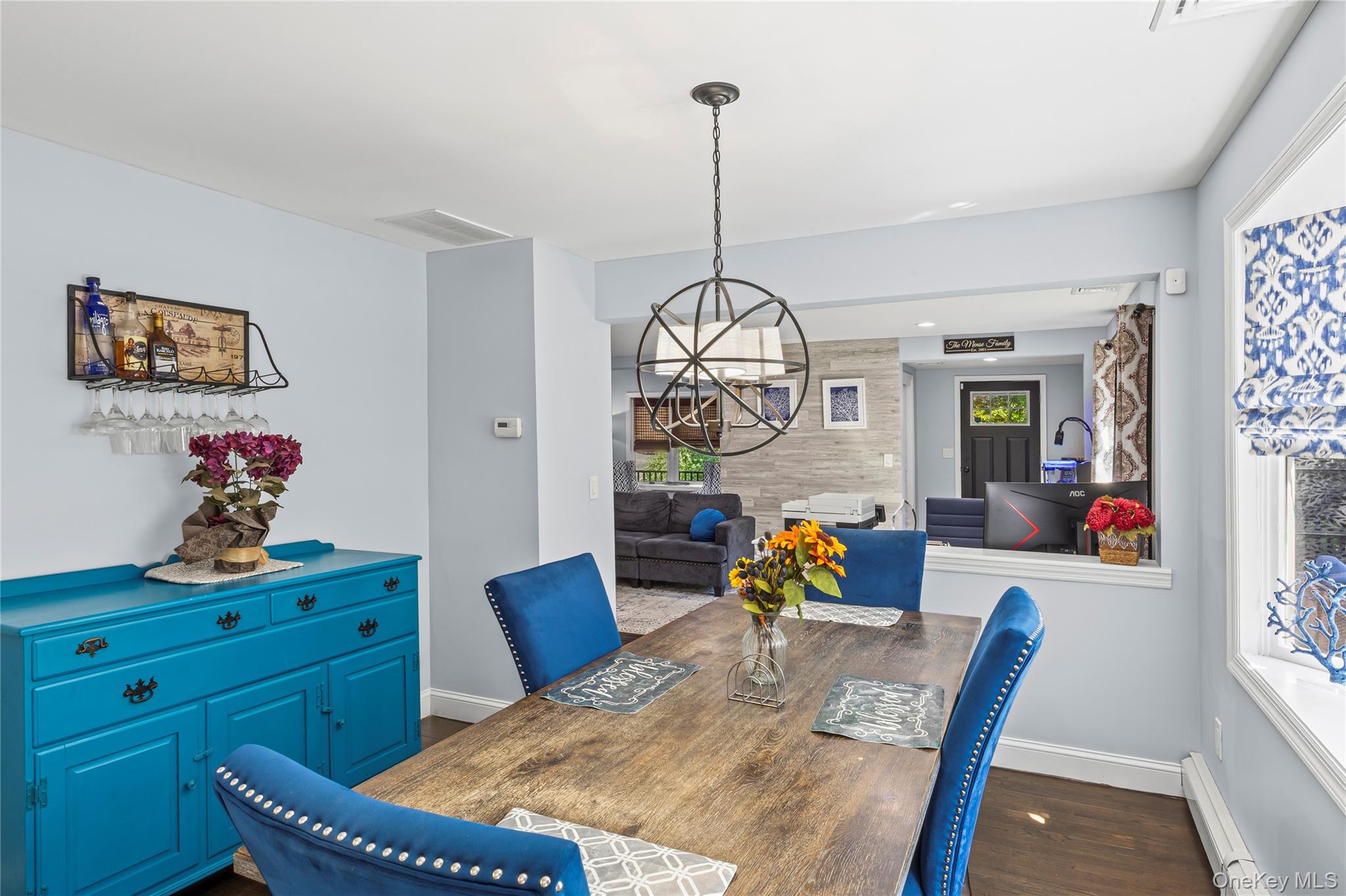 6 Edgewood Avenue, Port Jefferson, NY 11777