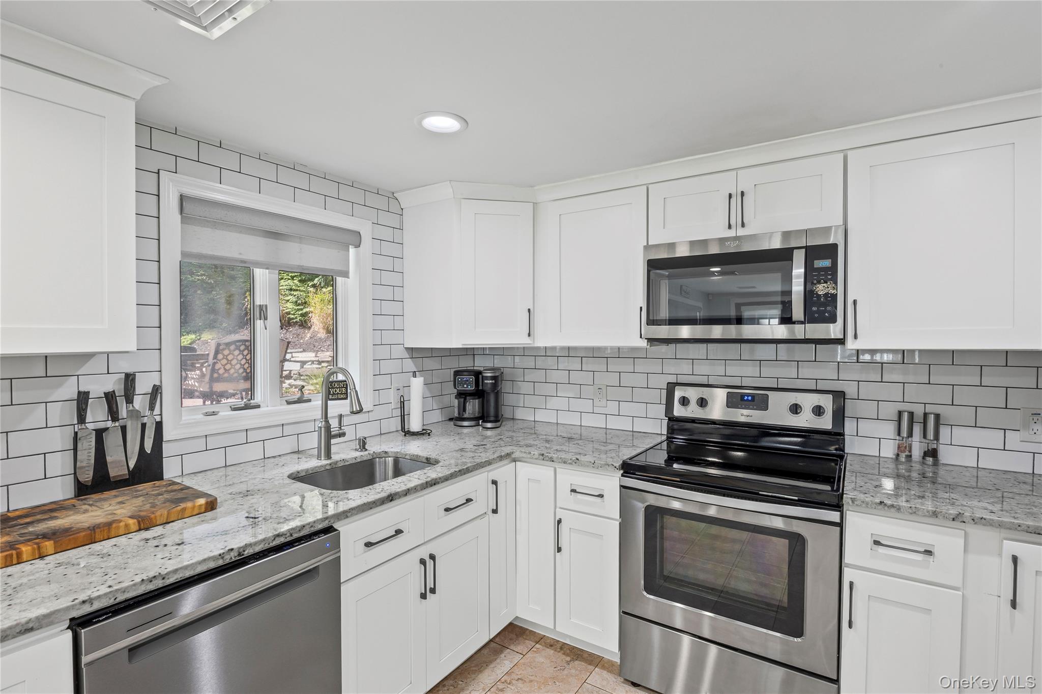 6 Edgewood Avenue, Port Jefferson, NY 11777