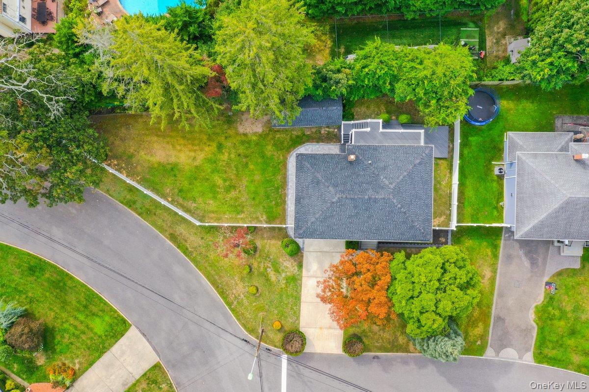 22 Brian Drive, East Islip, NY 11730