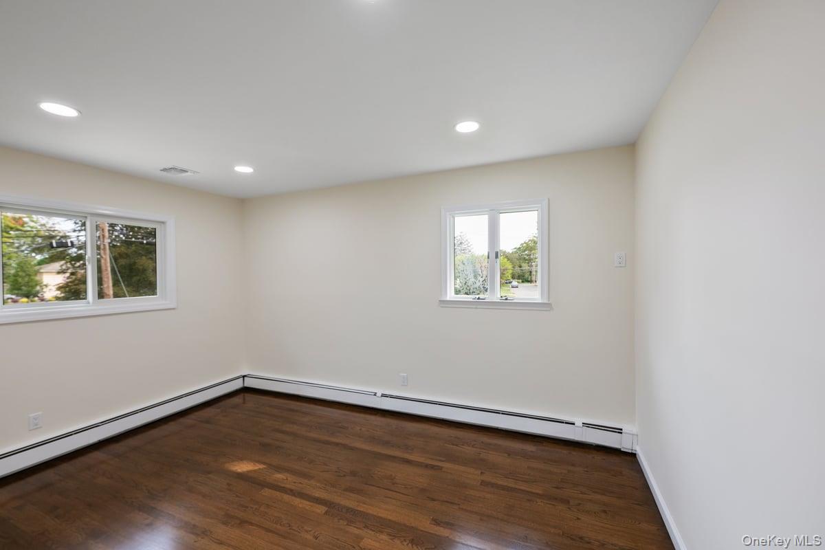 22 Brian Drive, East Islip, NY 11730