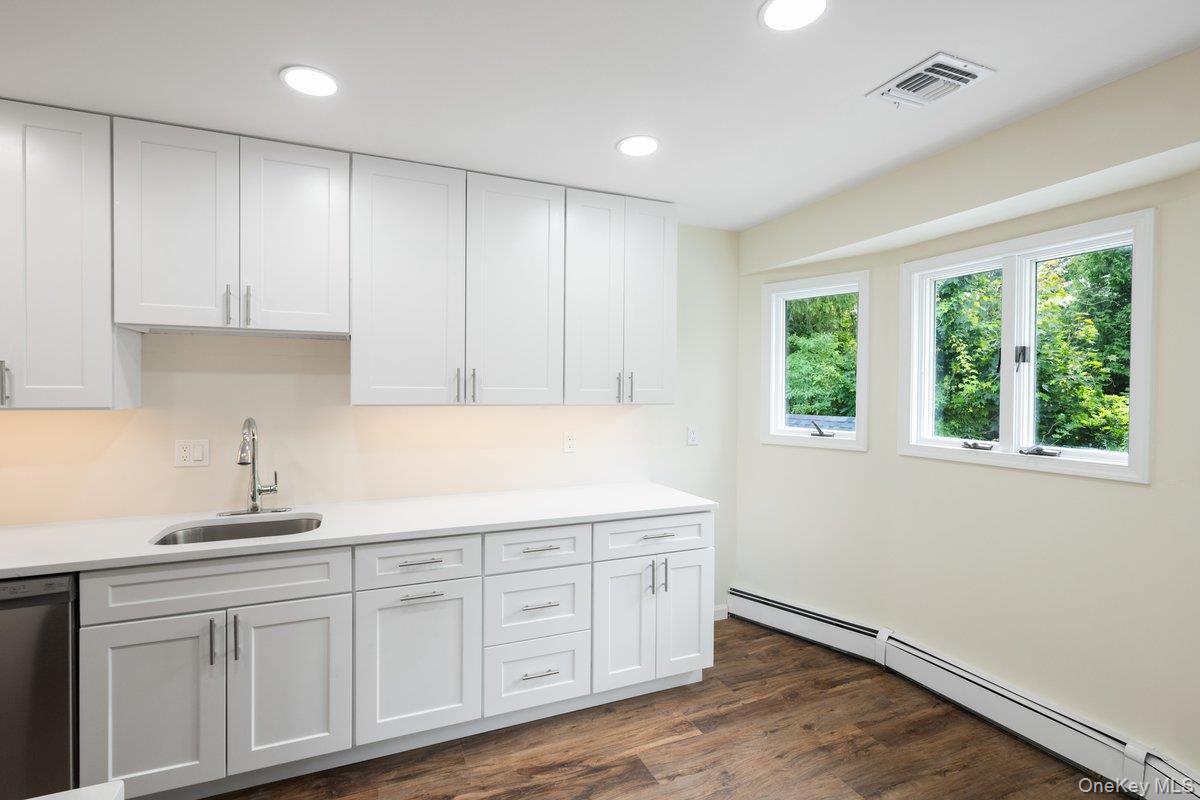 22 Brian Drive, East Islip, NY 11730