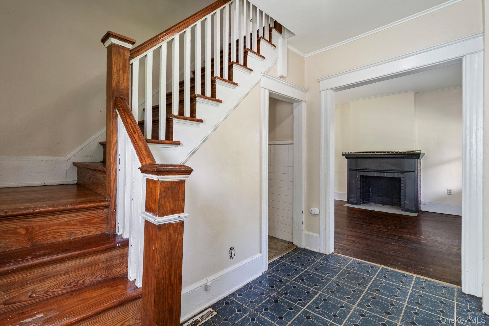 16 Eastman Terrace, Poughkeepsie, NY 12601