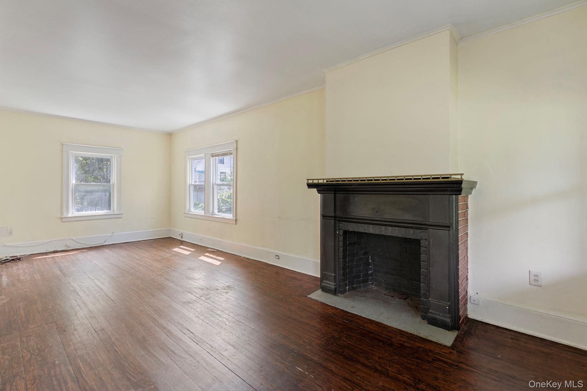 16 Eastman Terrace, Poughkeepsie, NY 12601