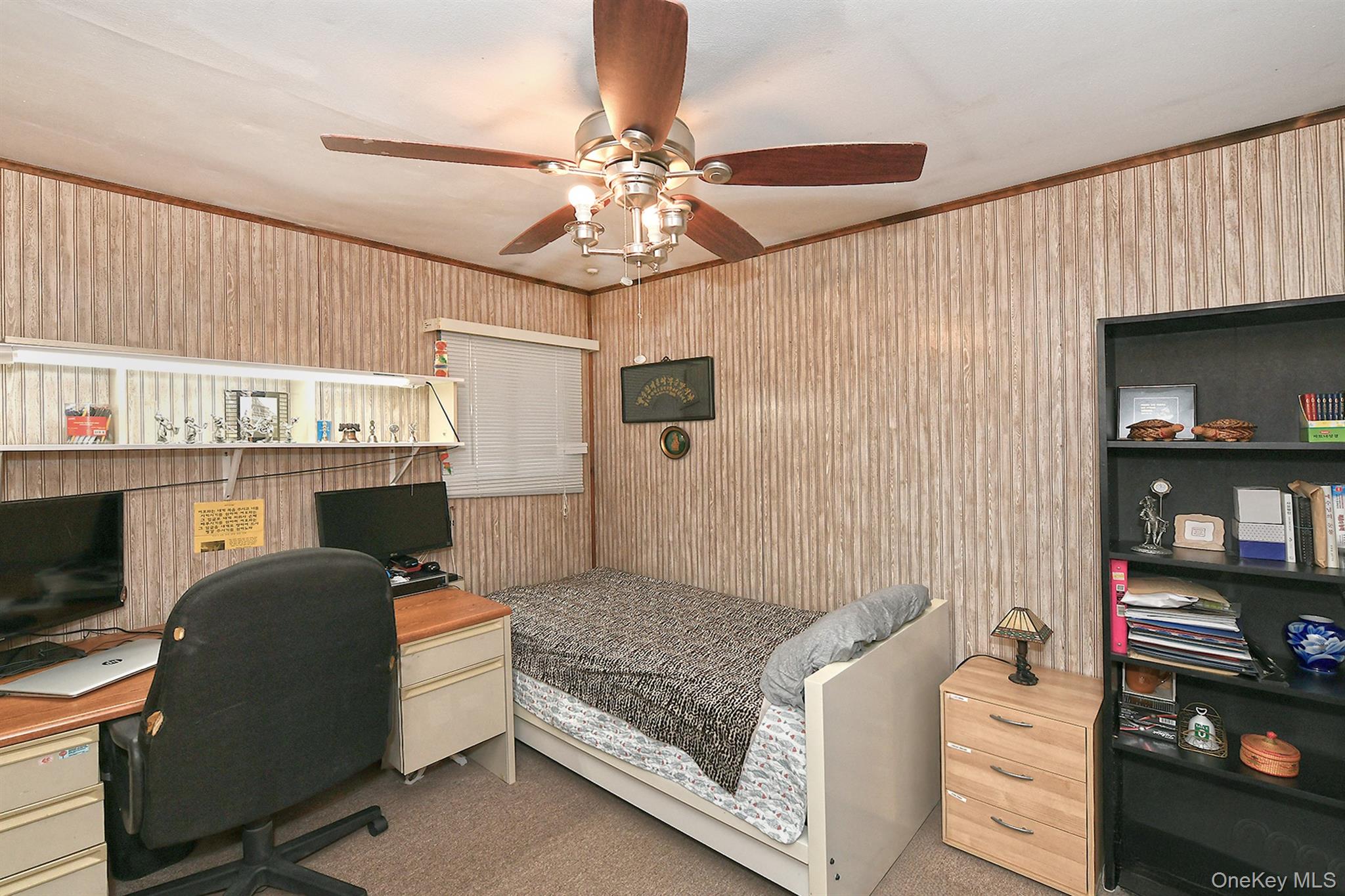 105 Roxton Road, Plainview, NY 11803