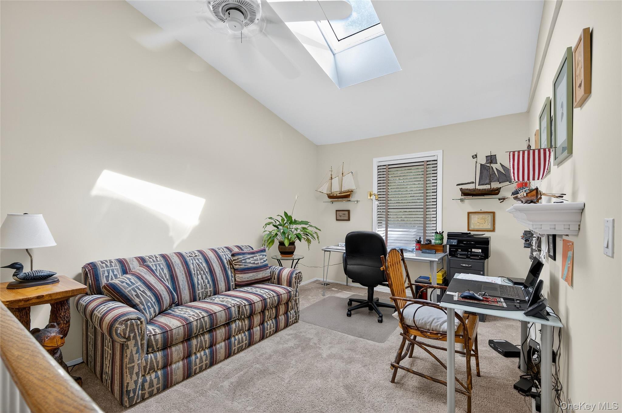 12 Hampton Way, Woodbury, NY 11797