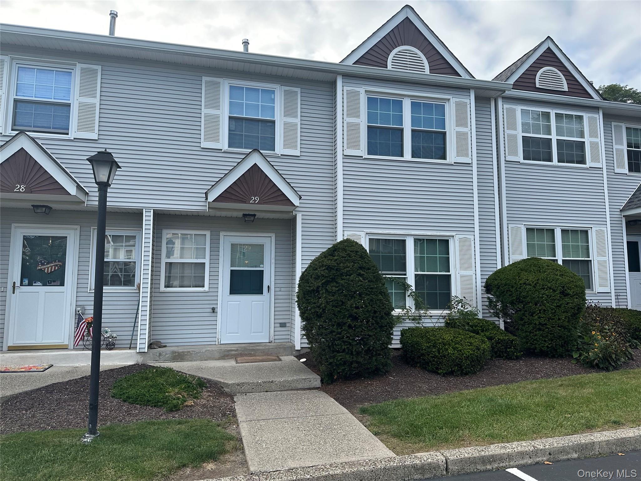 256 Quassaick Avenue # 29, New Windsor, NY 12553