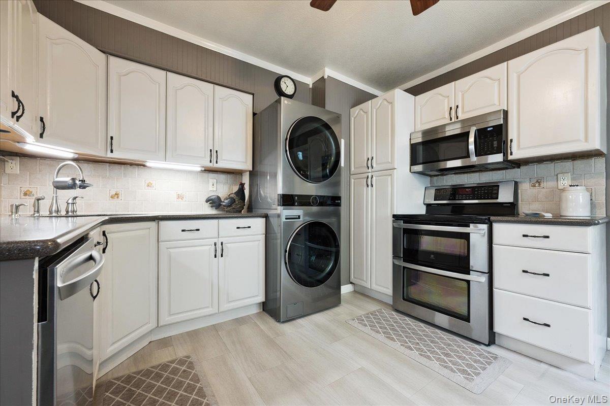 2453 Hull Avenue, North Bellmore, NY 11710