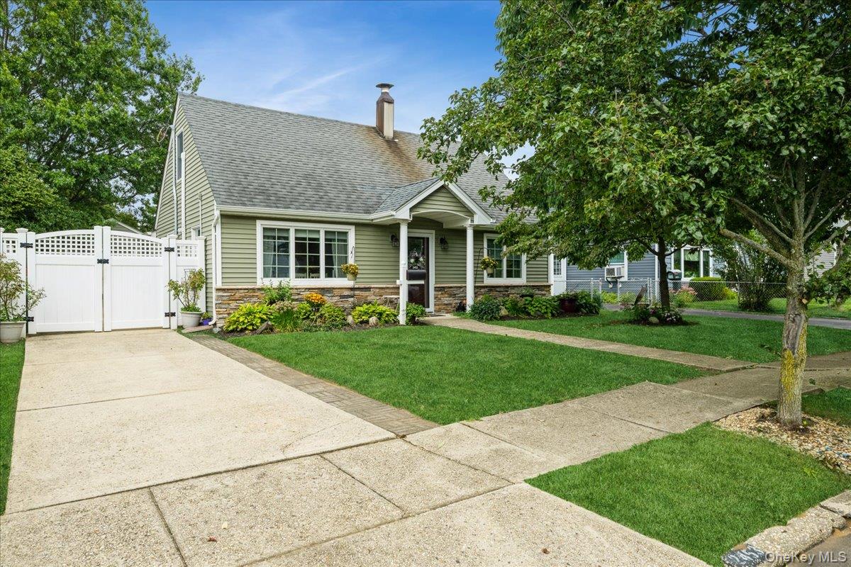 2453 Hull Avenue, North Bellmore, NY 11710