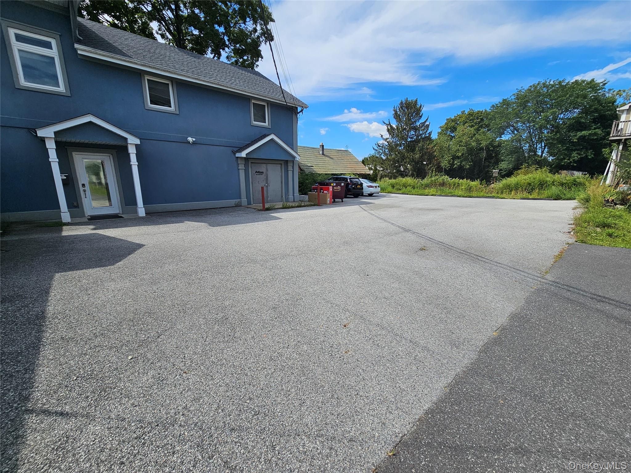 60 N Main Street, Florida, NY 10921