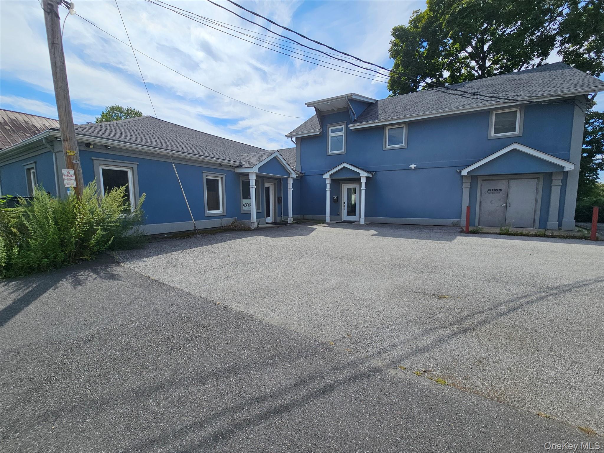 60 N Main Street, Florida, NY 10921