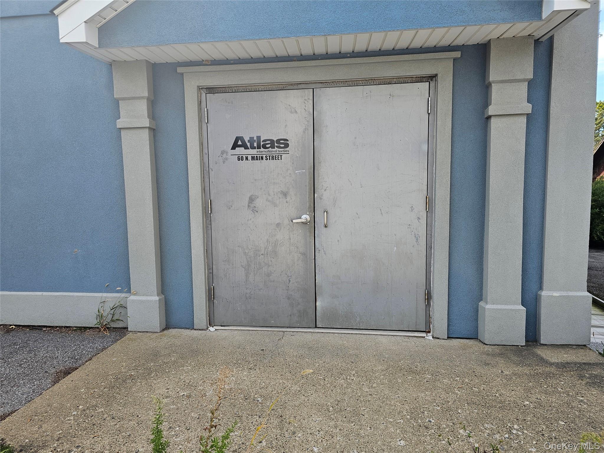 60 N Main Street, Florida, NY 10921