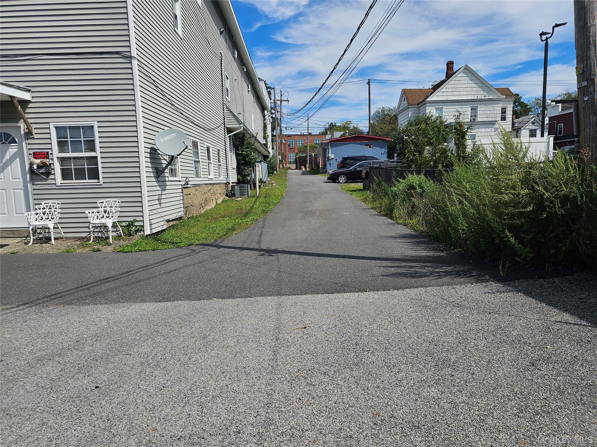 60 N Main Street, Florida, NY 10921