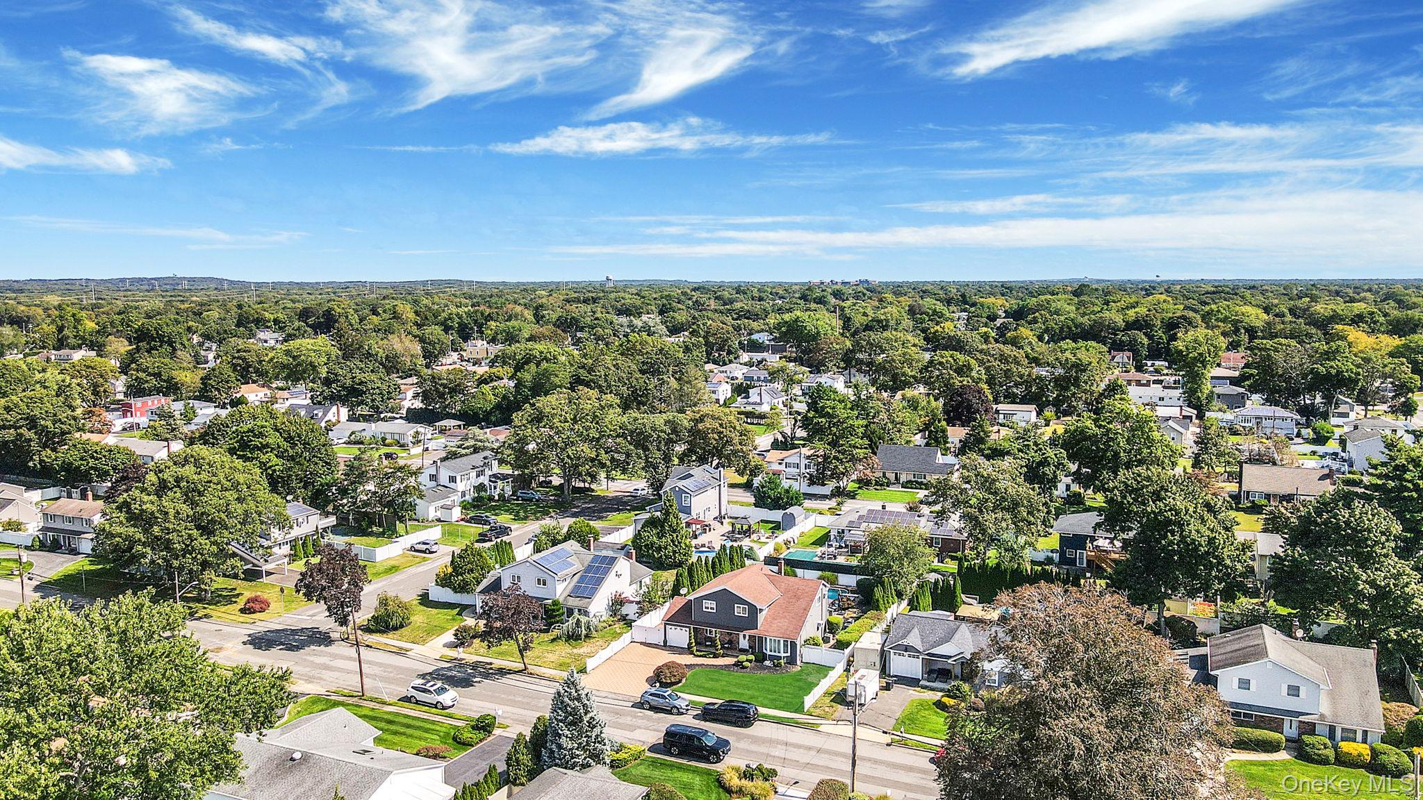 19 Madison Avenue, Deer Park, NY 11729