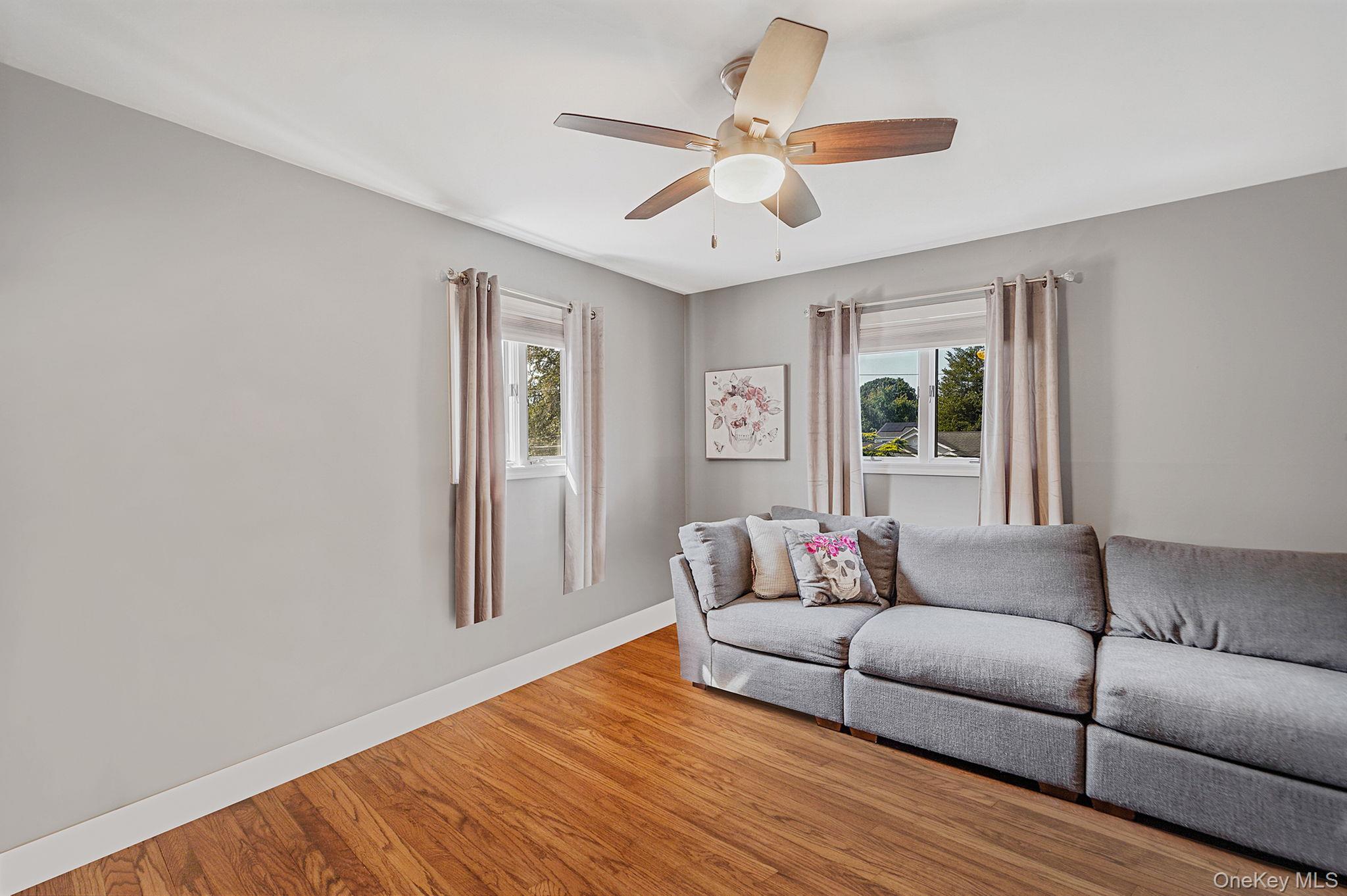 19 Madison Avenue, Deer Park, NY 11729