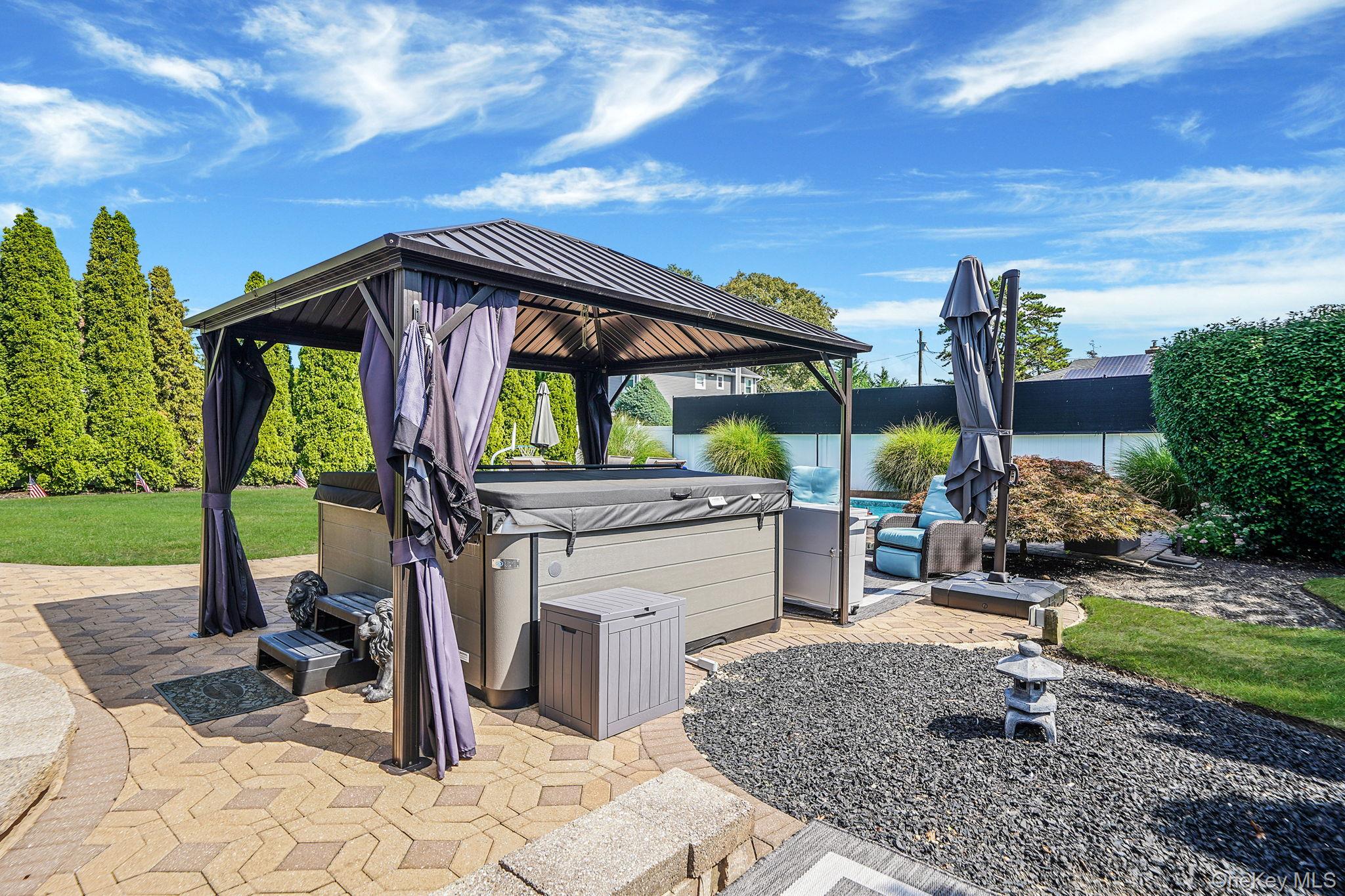 19 Madison Avenue, Deer Park, NY 11729