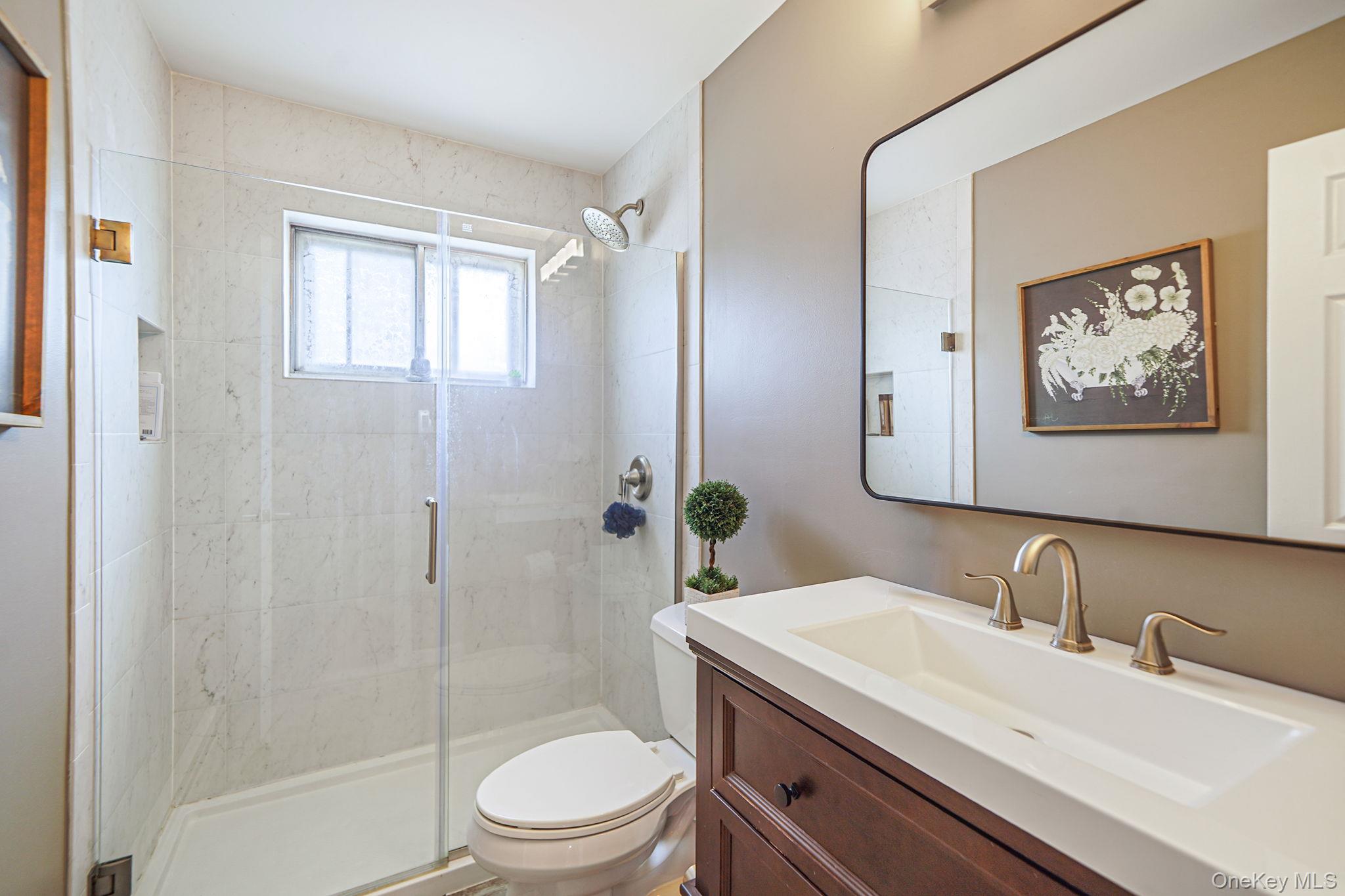 19 Madison Avenue, Deer Park, NY 11729