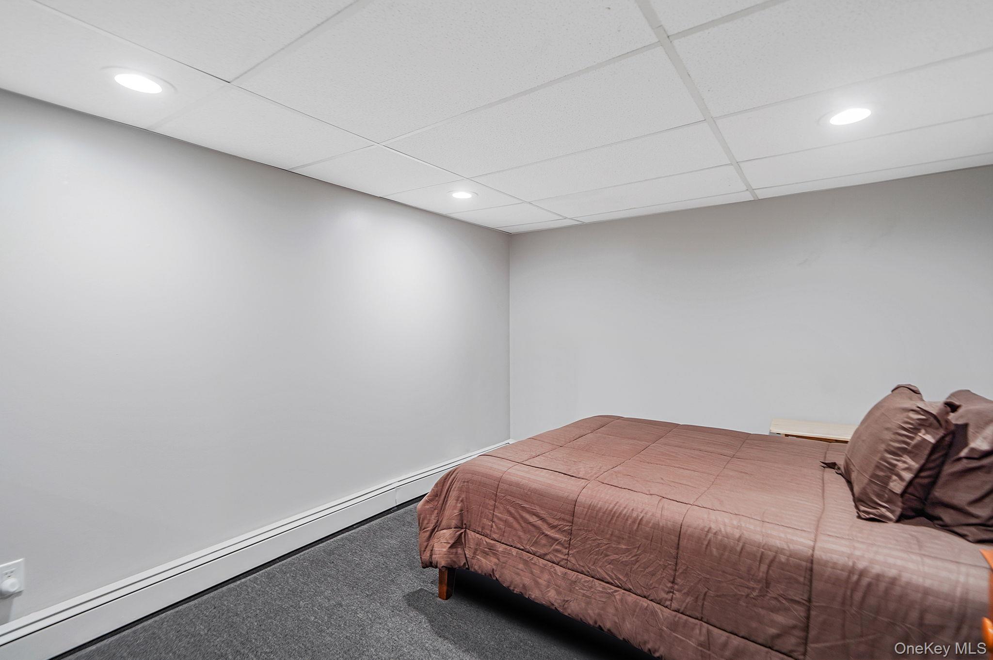 19 Madison Avenue, Deer Park, NY 11729