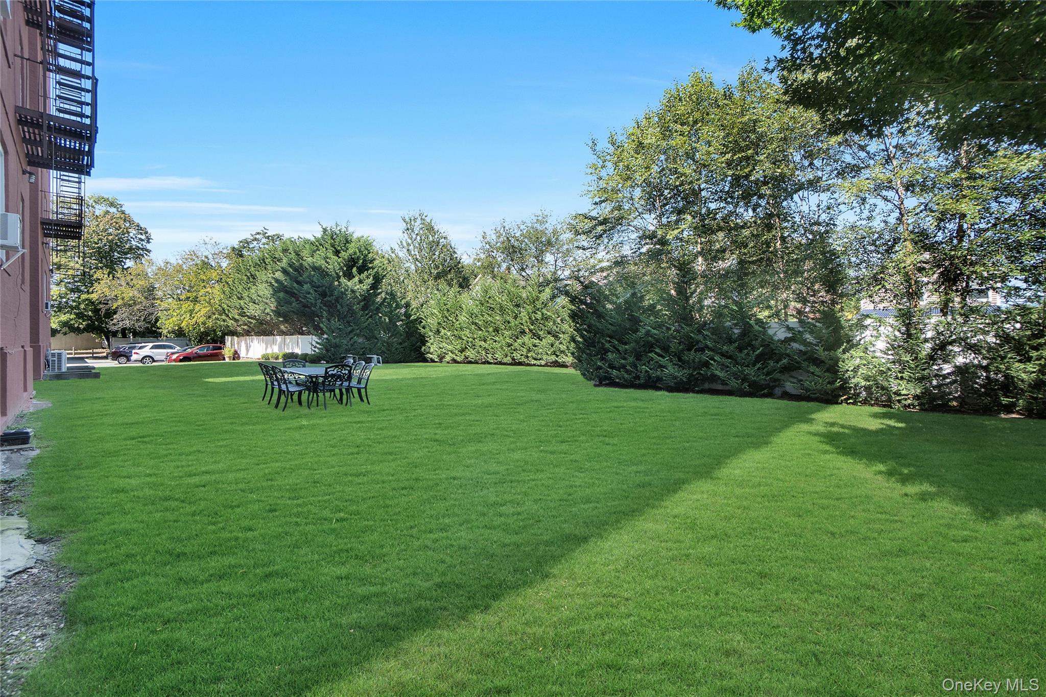 55 Grand Avenue # 3E, Rockville Centre, NY 11570