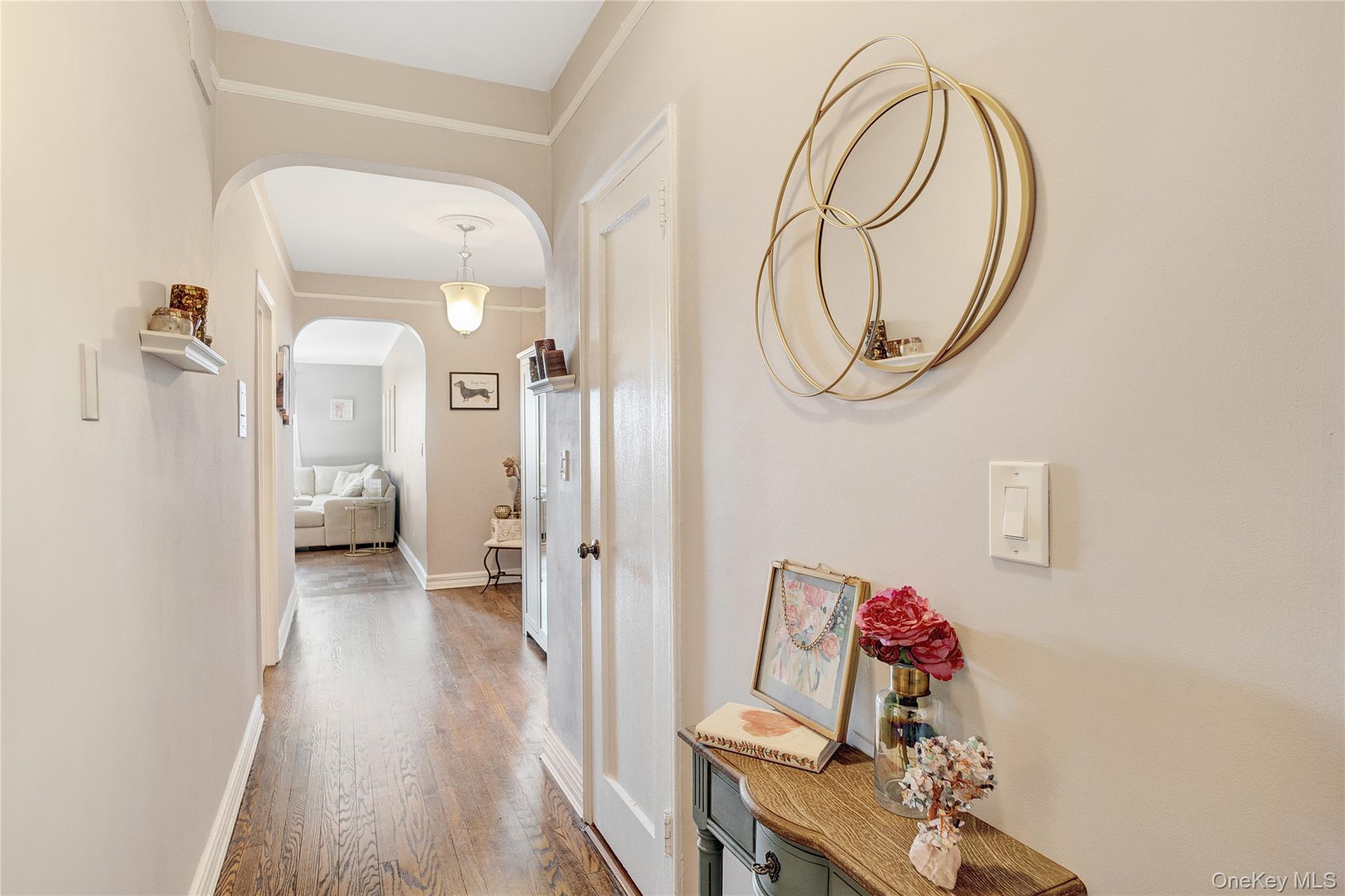 55 Grand Avenue # 3E, Rockville Centre, NY 11570