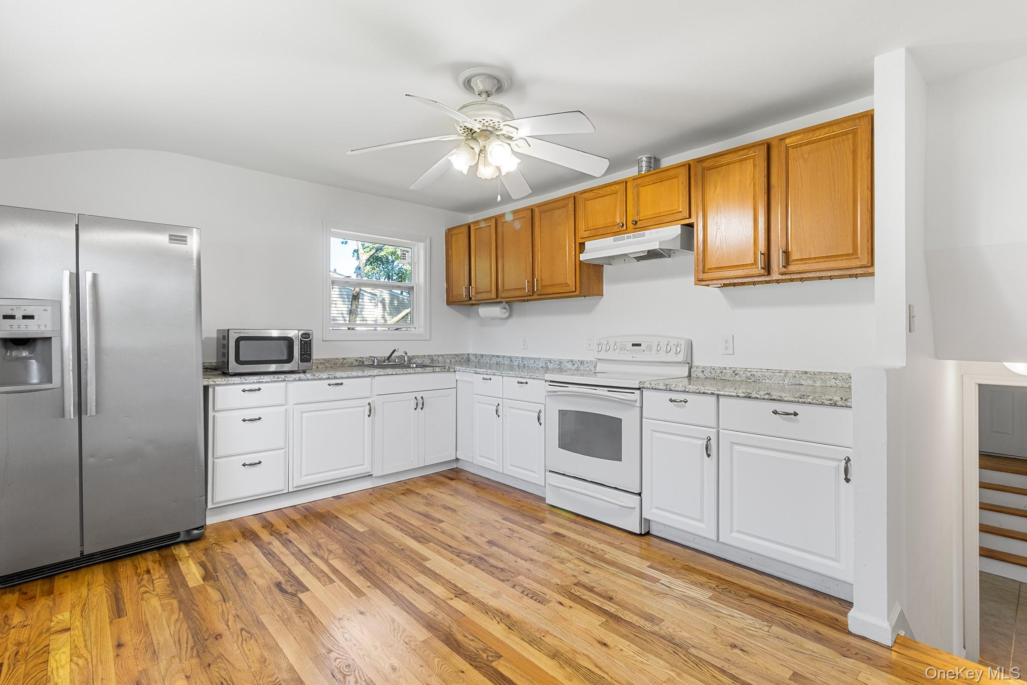 2905 Beechnut Avenue, Medford, NY 11763