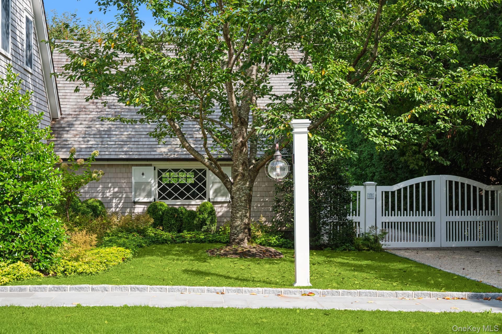 48 Captains Neck Lane, Southampton, NY 11968