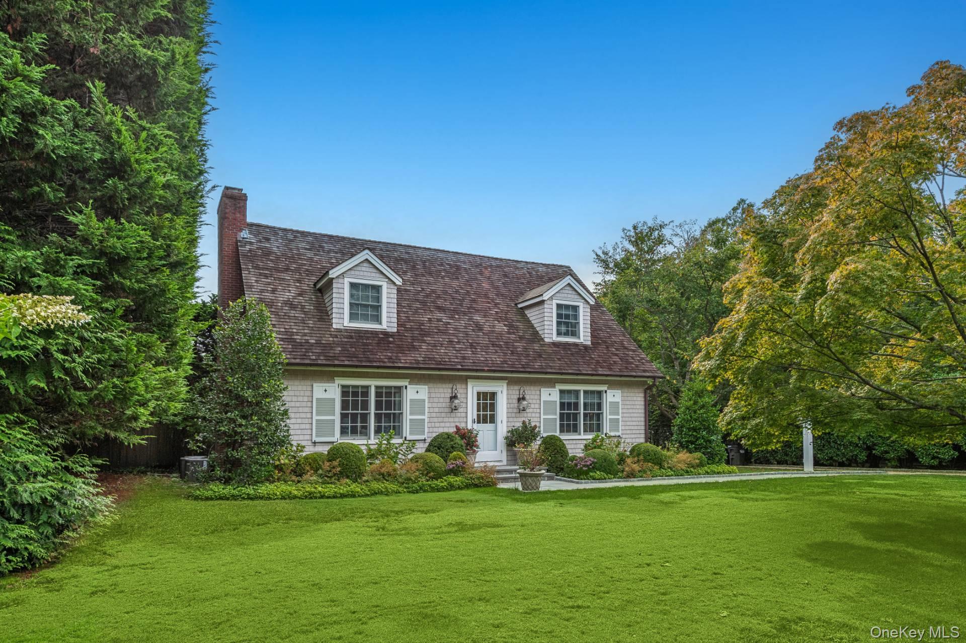 48 Captains Neck Lane, Southampton, NY 11968