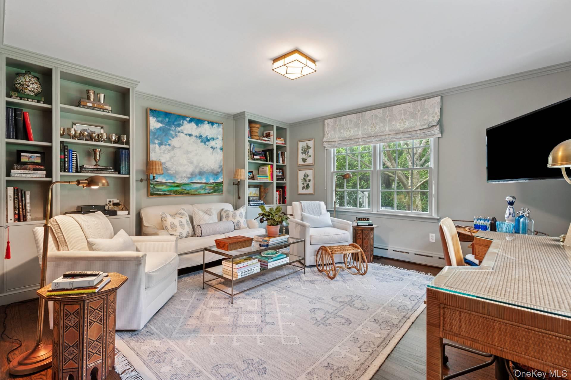 48 Captains Neck Lane, Southampton, NY 11968