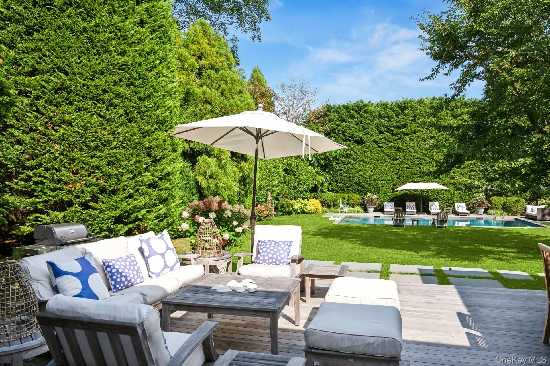 48 Captains Neck Lane, Southampton, NY 11968