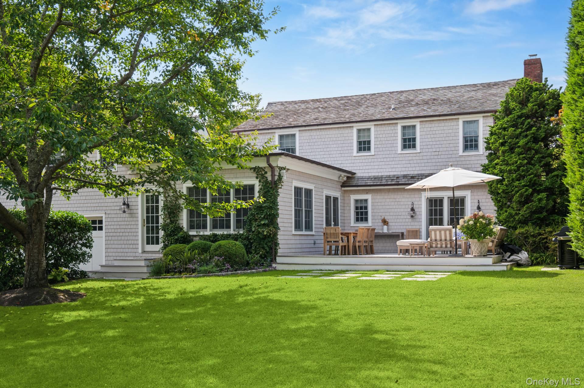 48 Captains Neck Lane, Southampton, NY 11968