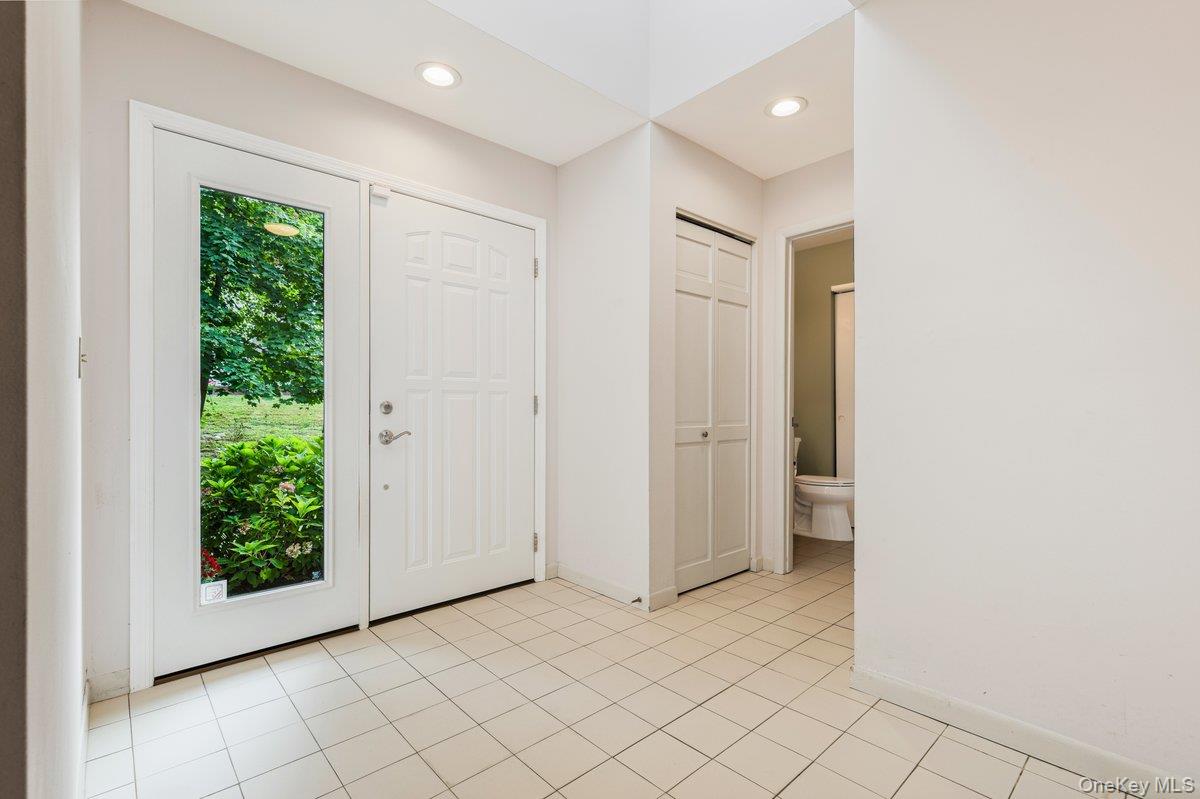 26 Fawn Court, Ossining, NY 10562