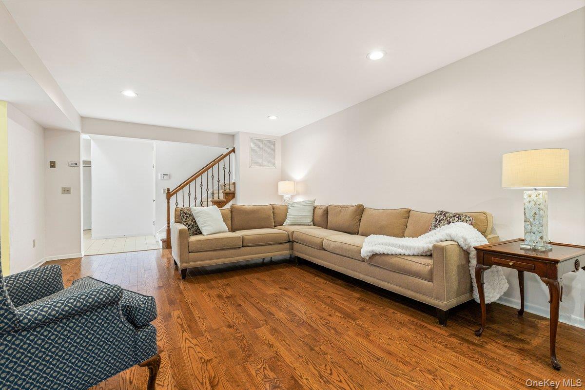 26 Fawn Court, Ossining, NY 10562