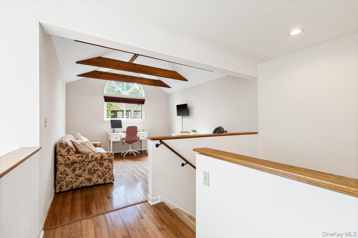 26 Fawn Court, Ossining, NY 10562