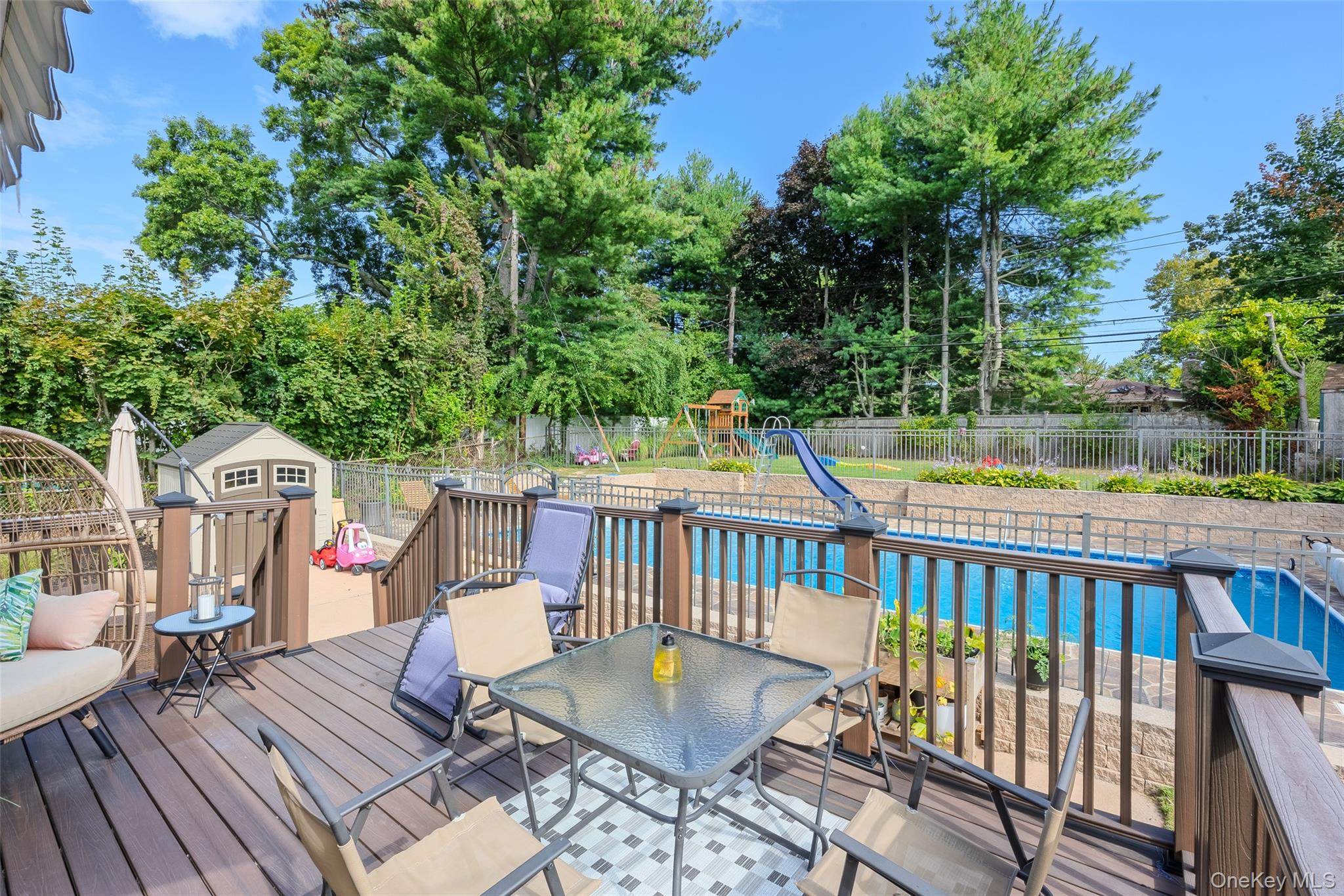 29 Ashland Drive, Kings Park, NY 11754