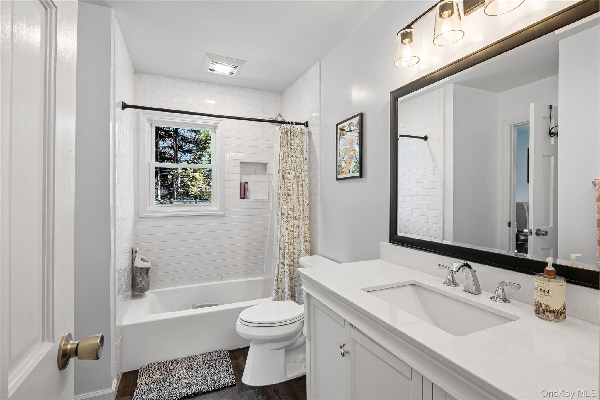 29 Ashland Drive, Kings Park, NY 11754