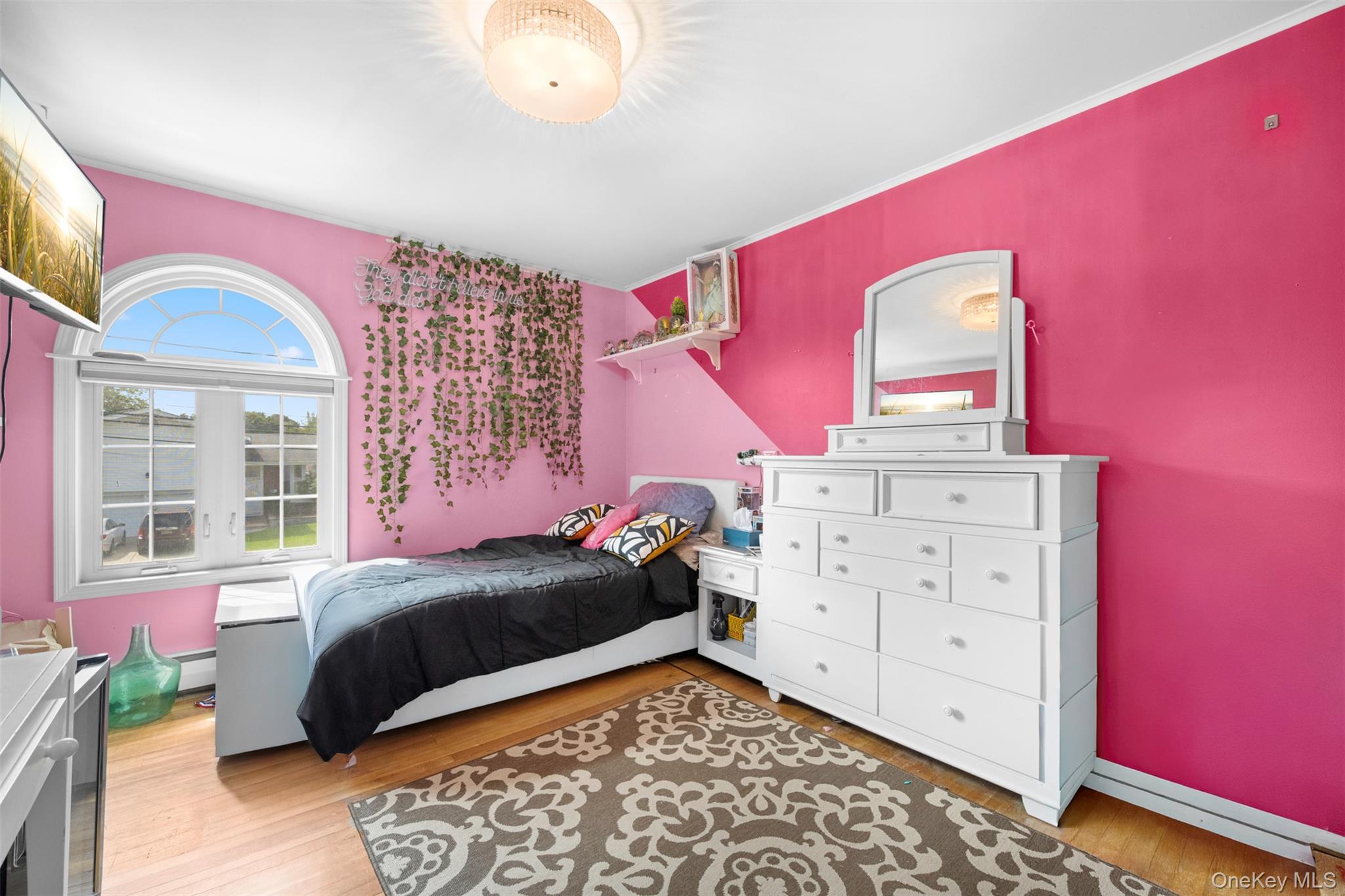 7 Maxwell Drive, Westbury, NY 11590