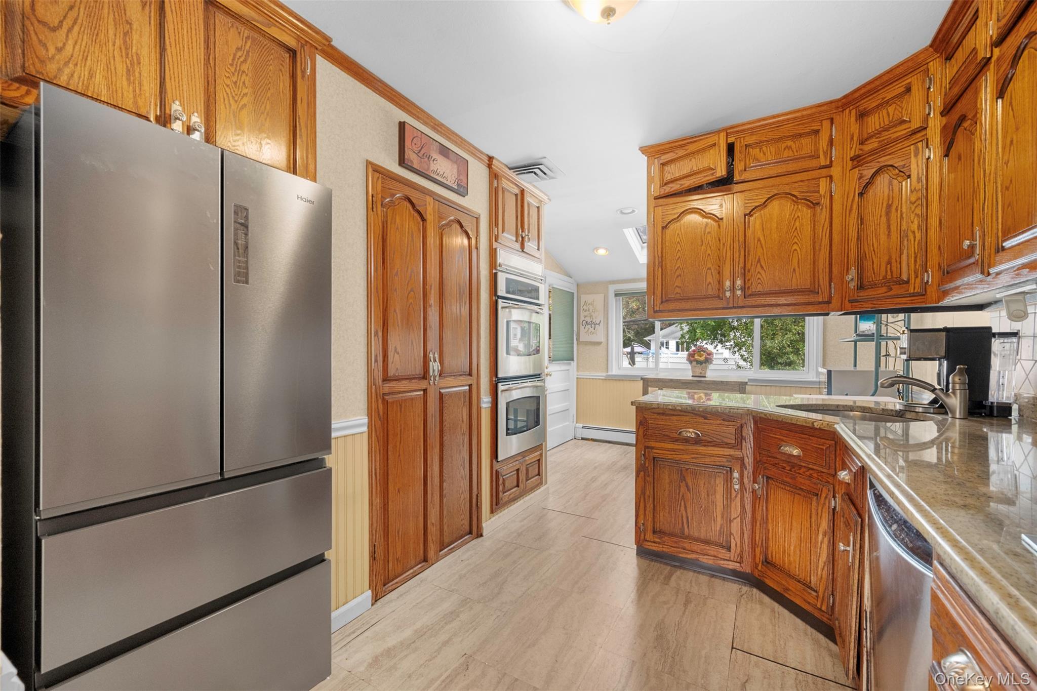 7 Maxwell Drive, Westbury, NY 11590