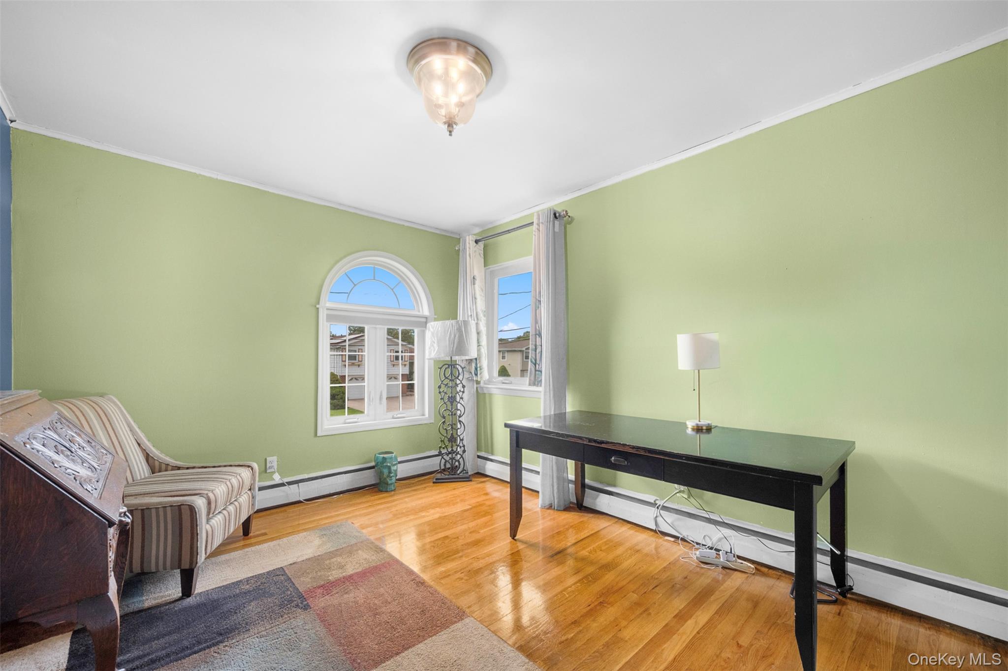 7 Maxwell Drive, Westbury, NY 11590