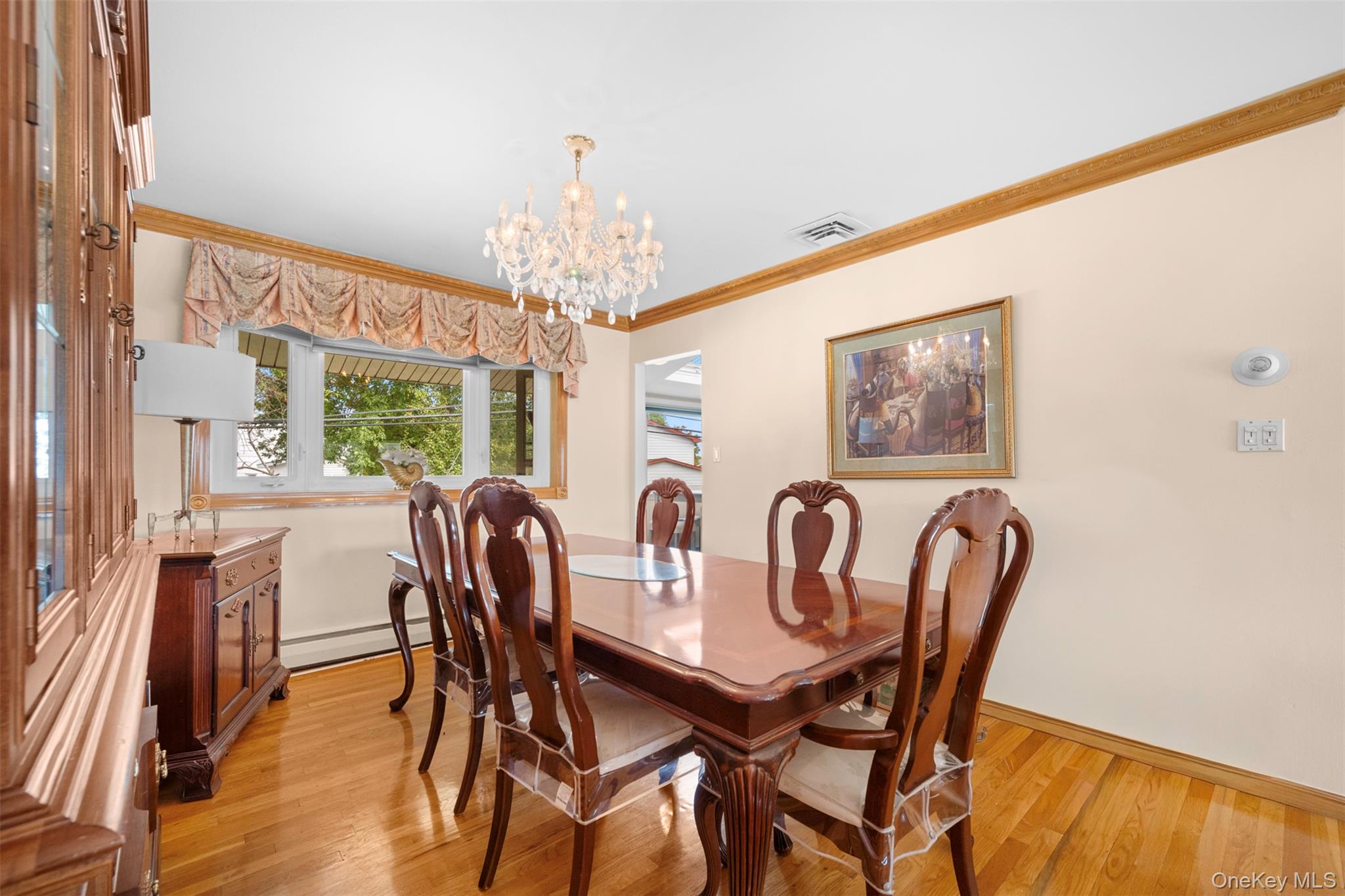 7 Maxwell Drive, Westbury, NY 11590