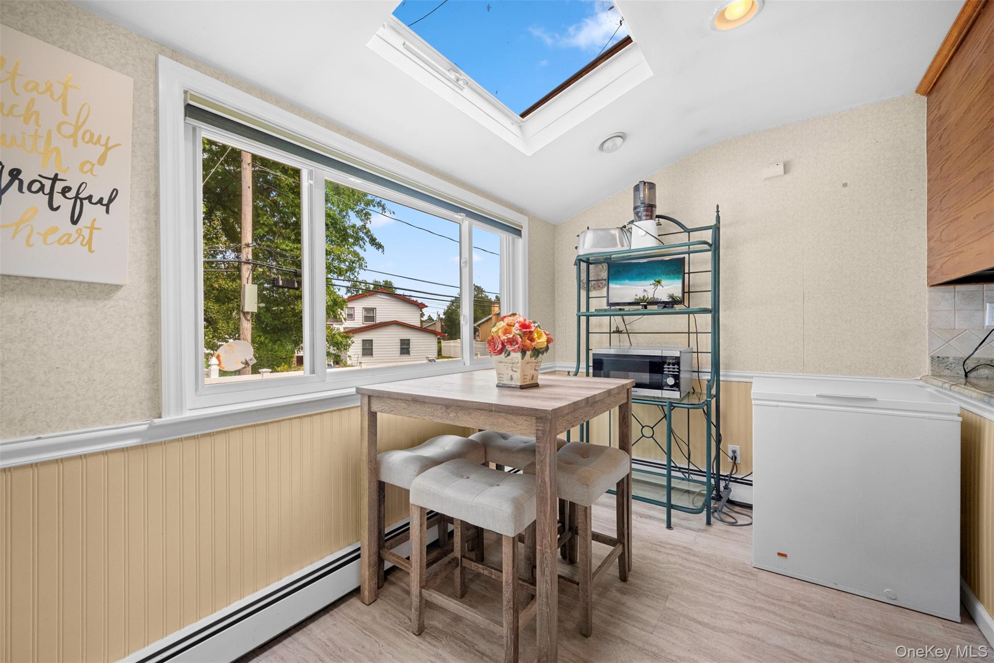 7 Maxwell Drive, Westbury, NY 11590