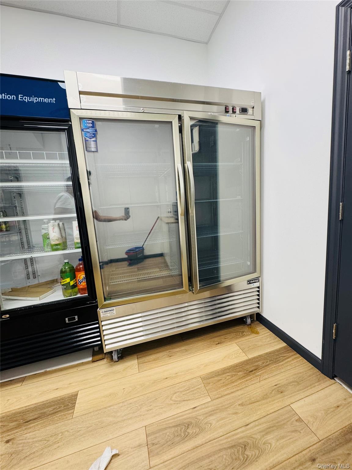 63-31 39th ave Avenue, Woodside, NY 11377