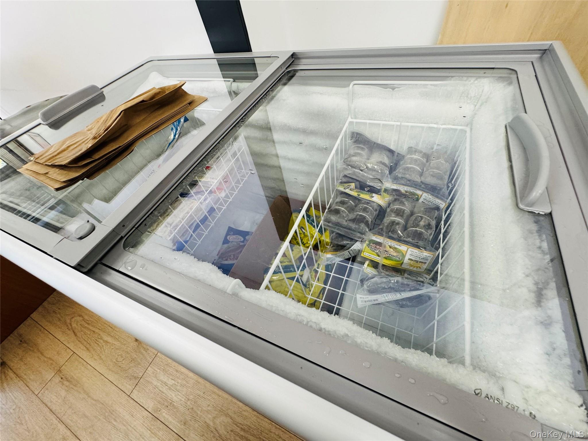 63-31 39th ave Avenue, Woodside, NY 11377