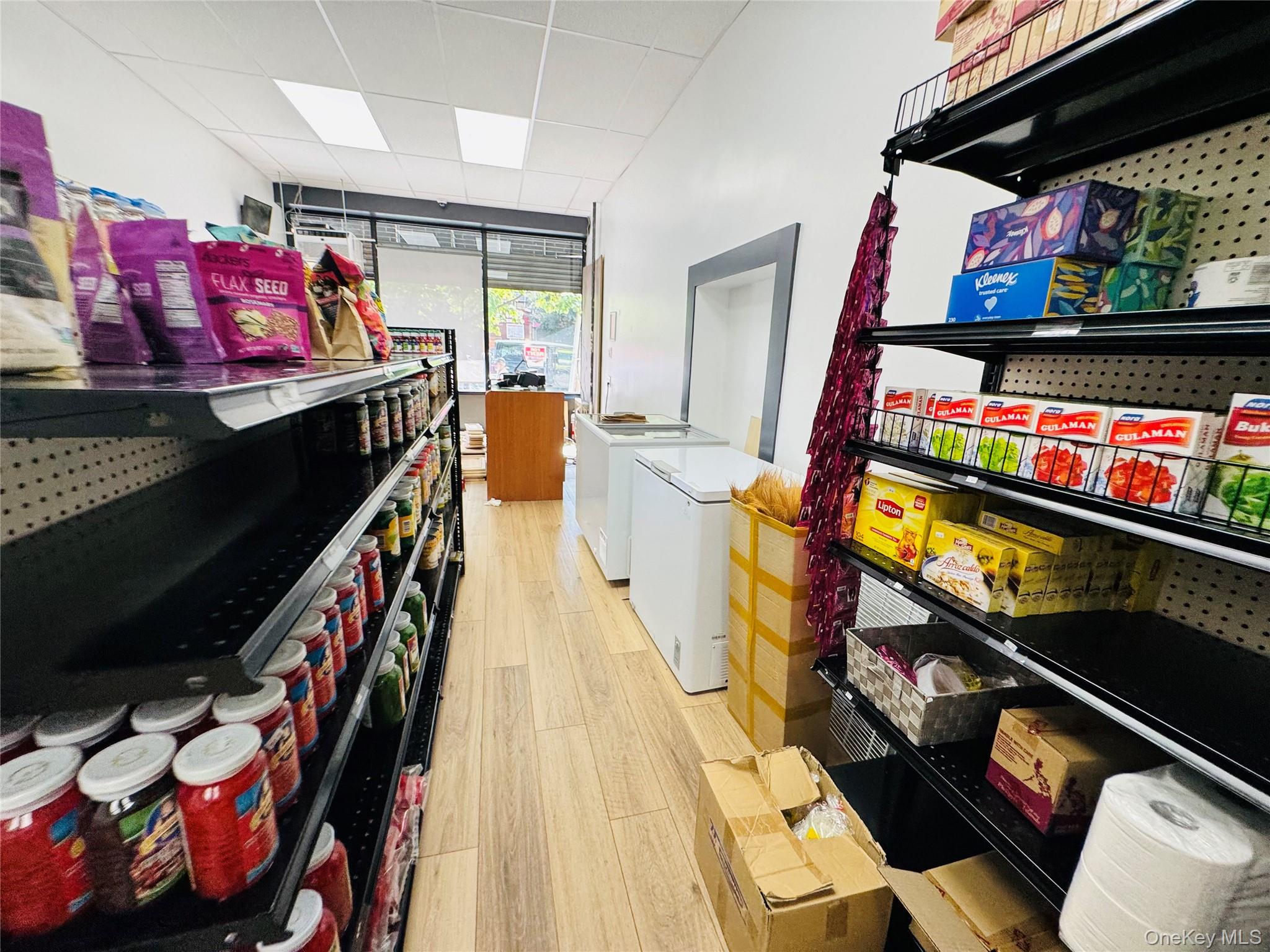 63-31 39th ave Avenue, Woodside, NY 11377