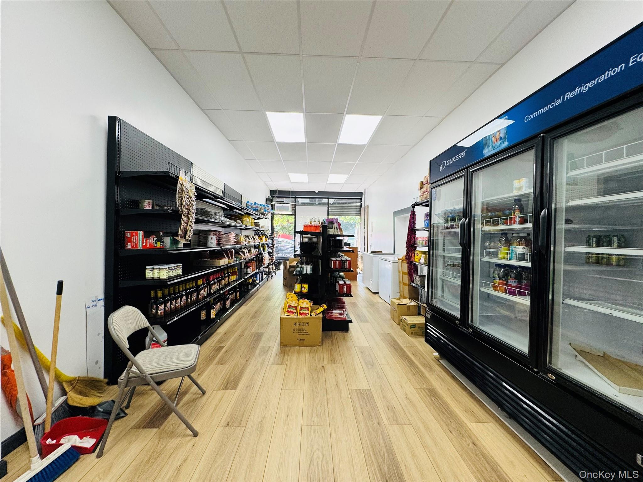 63-31 39th ave Avenue, Woodside, NY 11377