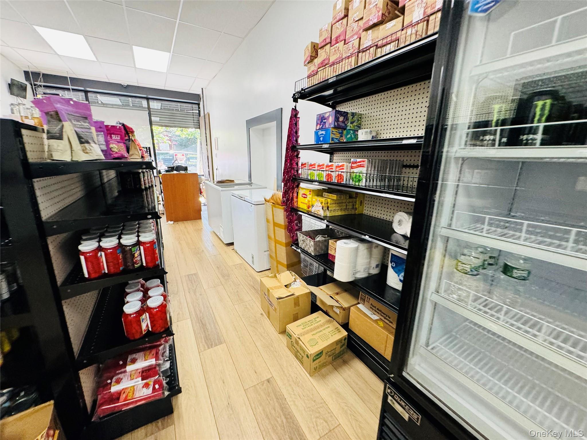 63-31 39th ave Avenue, Woodside, NY 11377