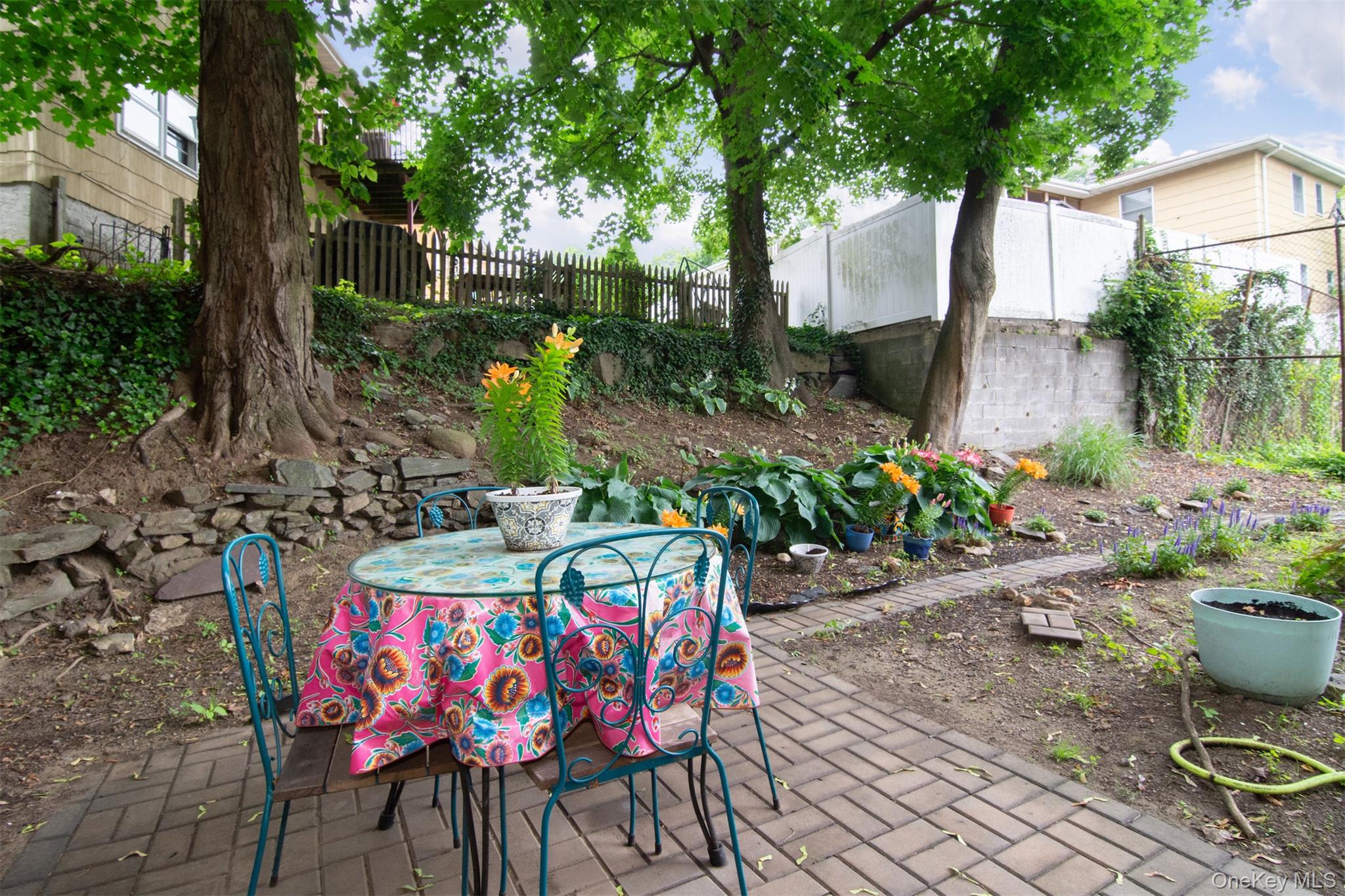 56 W Pondfield Road # 1A, Bronxville, NY 10708