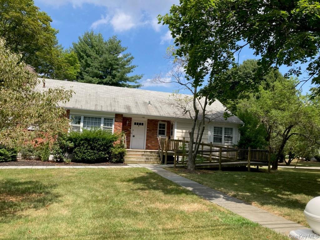 116 Meadow Road, Briarcliff Manor, NY 10510