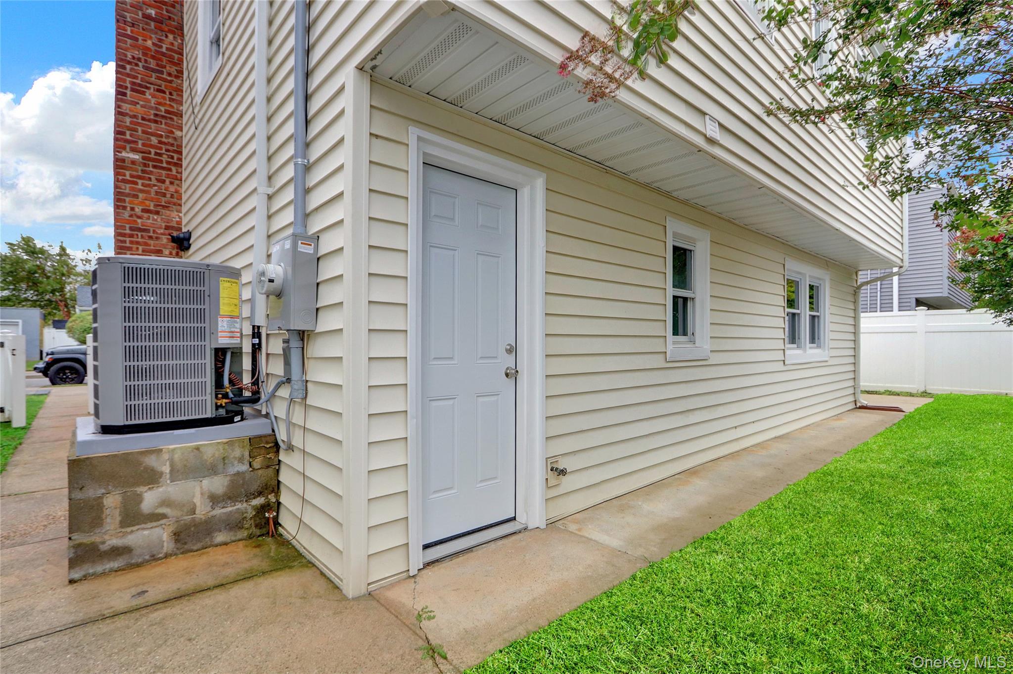 63 Kirkwood Street, Long Beach, NY 11561