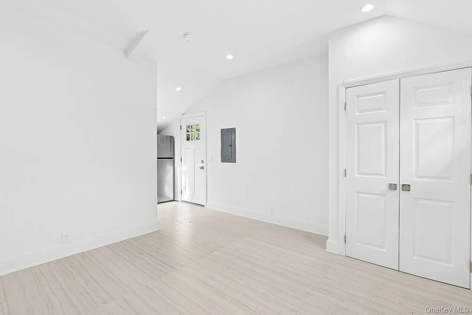 69 Halsey Street, Southampton, NY 11968