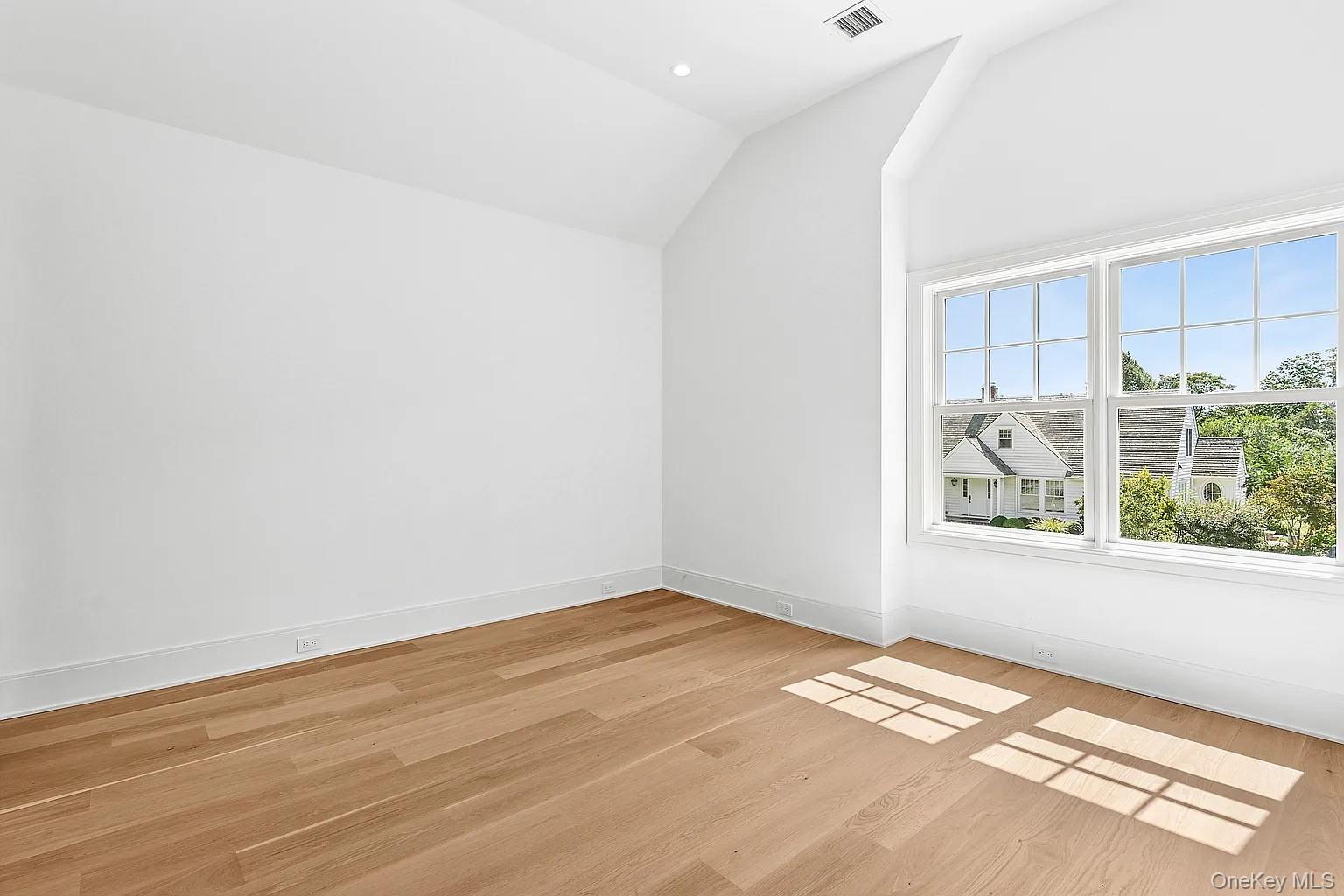 69 Halsey Street, Southampton, NY 11968