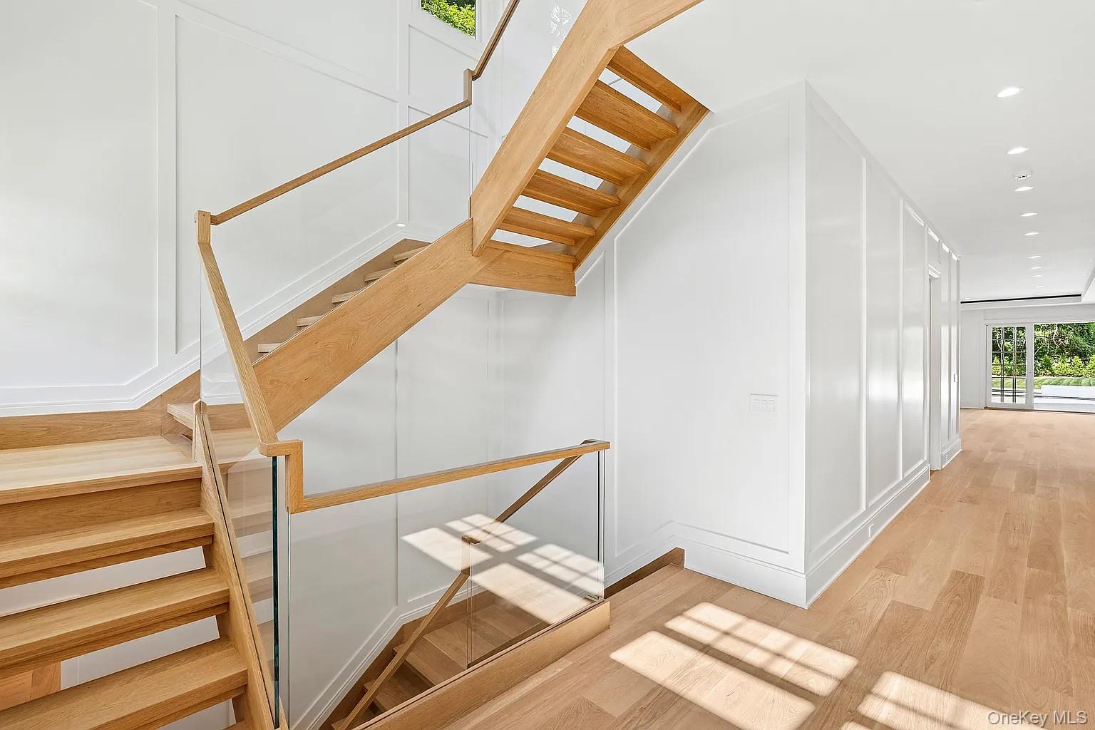 69 Halsey Street, Southampton, NY 11968